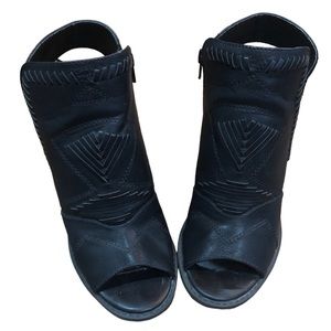 David Aaron ankle boots